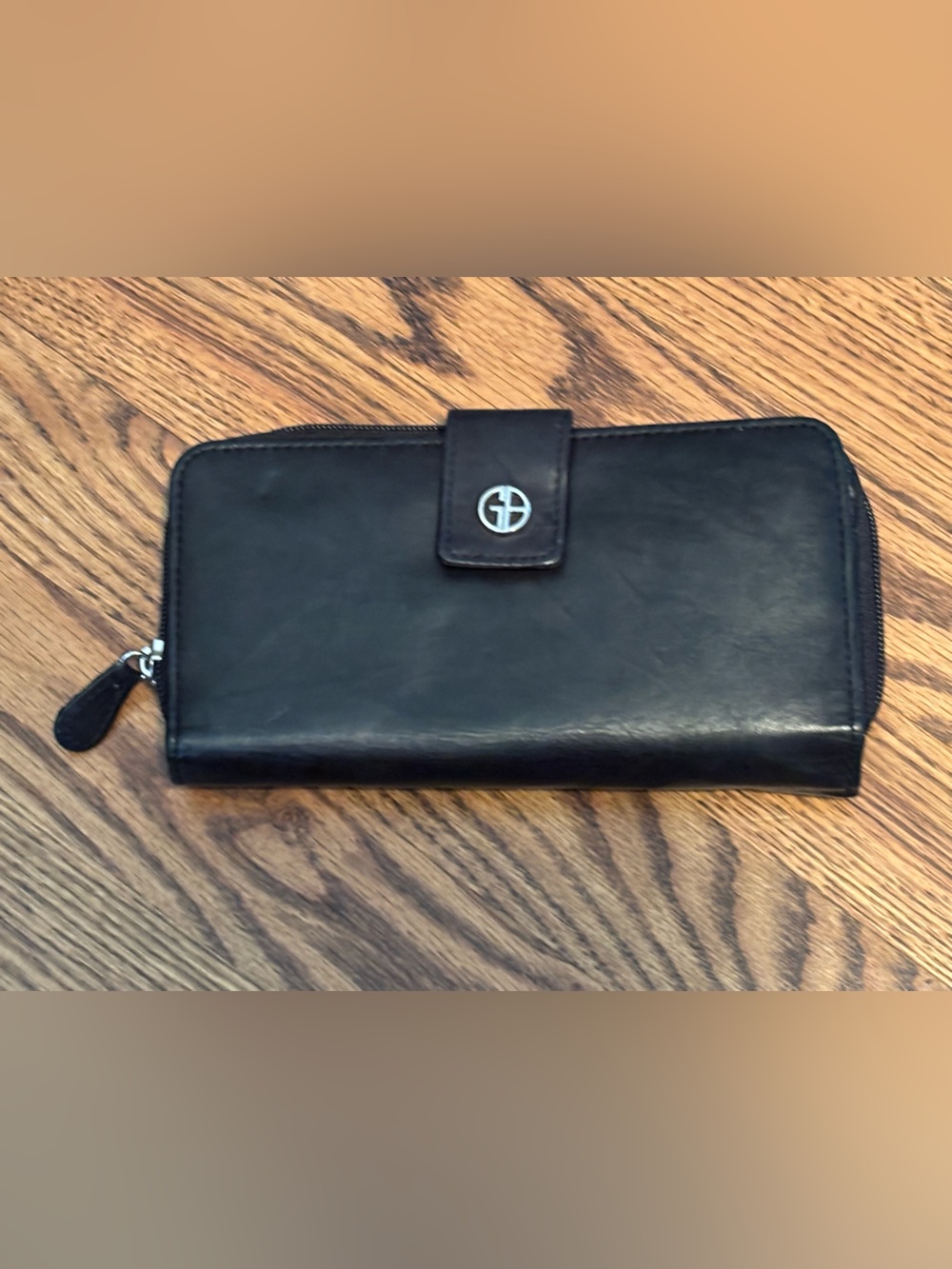 Giani Bernini Black Genuine Leather All-In-One Wallet Logo Clasp VGUC